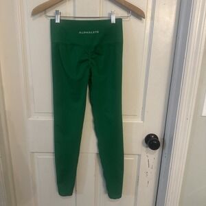 Alphalete Amplify Mid‎ Rise leggings Emerald Green size Medium (?)